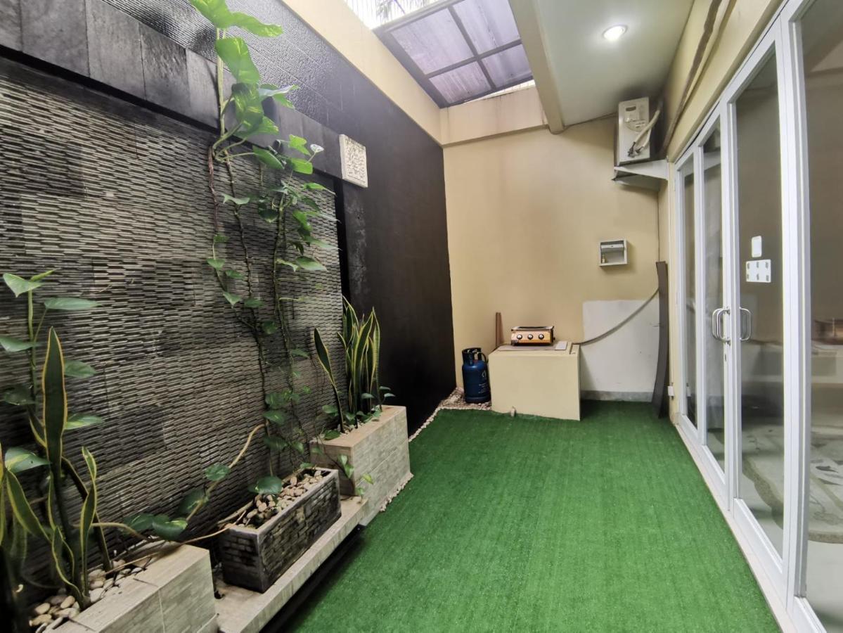 Platinum Setramurni Guest House Bandung 3Br Zewnętrze zdjęcie