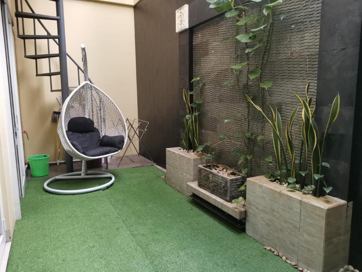 Platinum Setramurni Guest House Bandung 3Br Zewnętrze zdjęcie